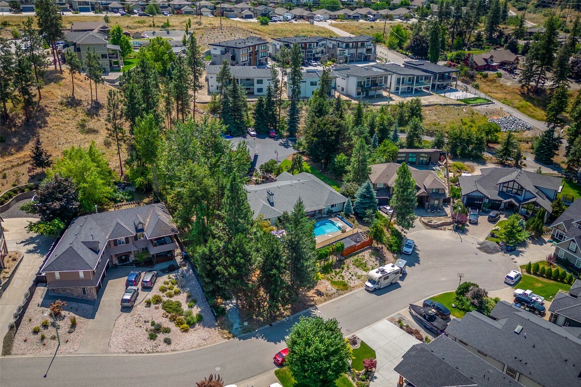 Photo de la propriété:  514 Hawes Court  BC V1W 4A7 