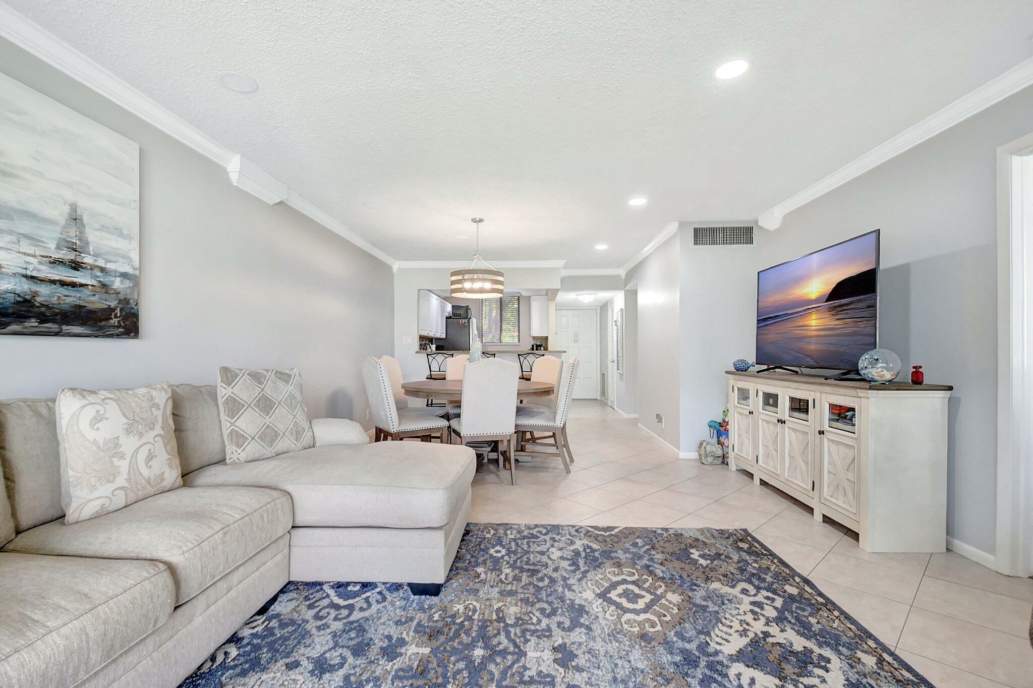 Property Photo: 4381 Trevi Court 202 FL 33467