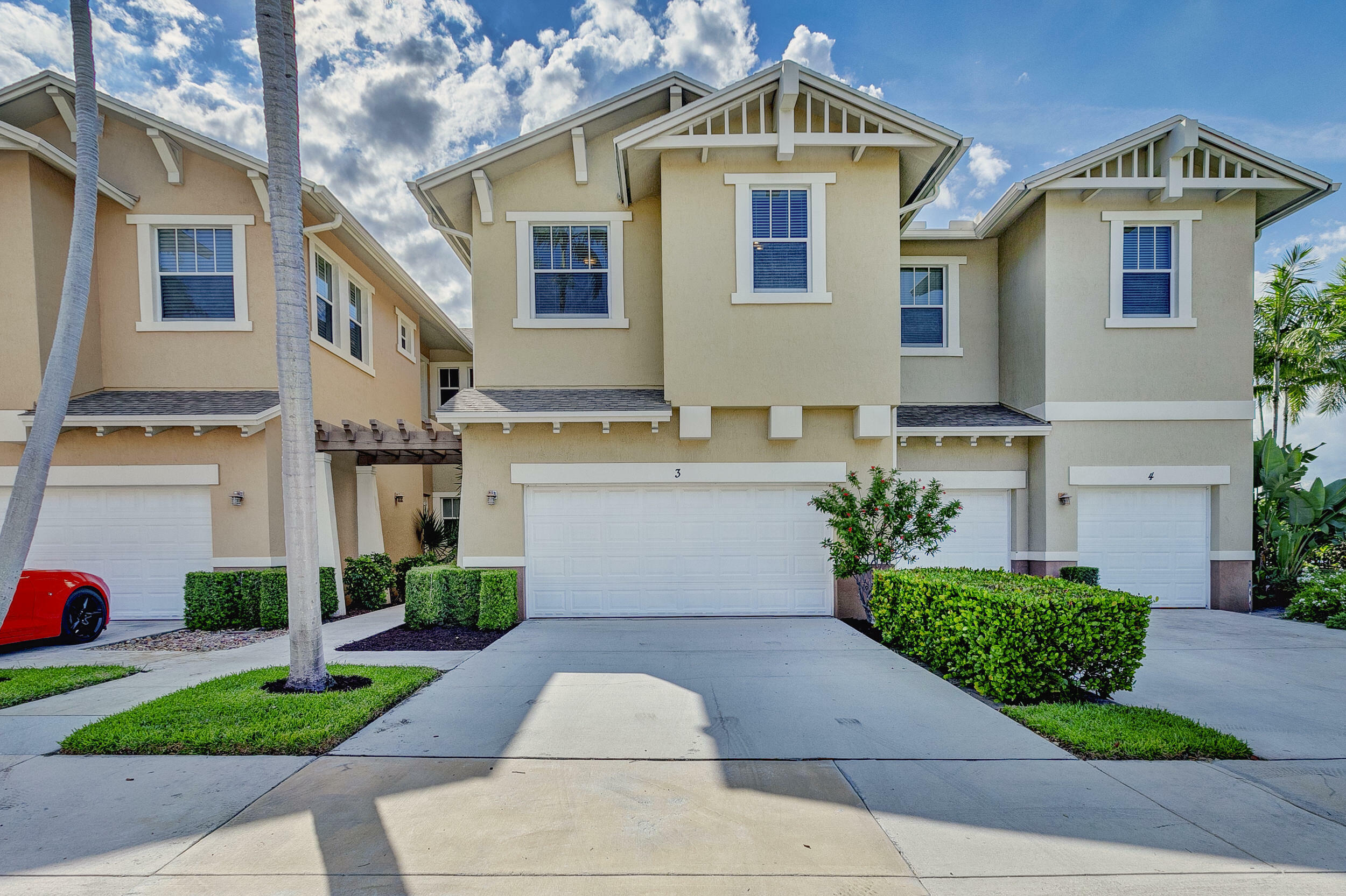 Property Photo:  685 Pacific Grove Drive 3  FL 33401 