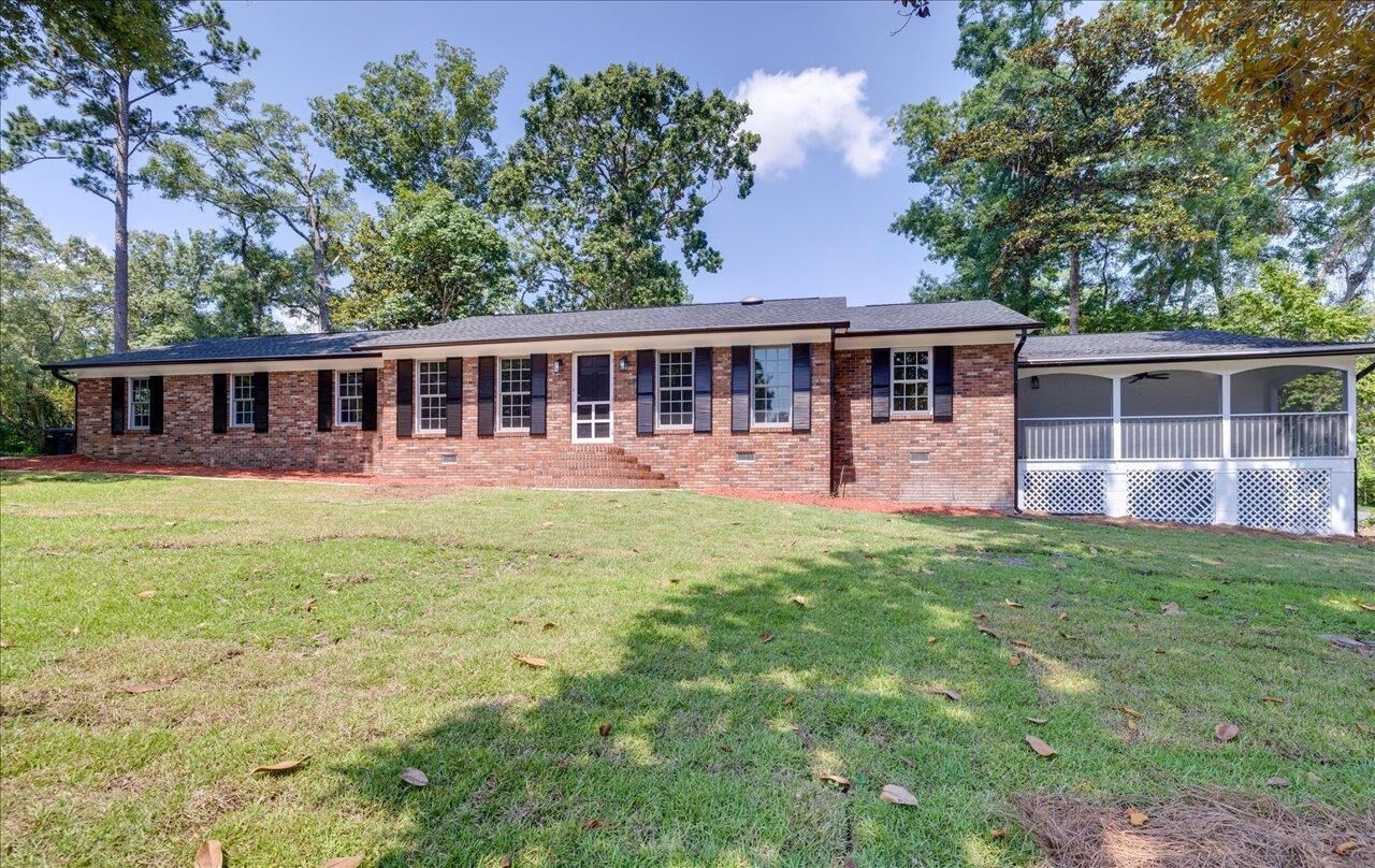 Property Photo:  3752 Suffolk Drive  FL 32309 