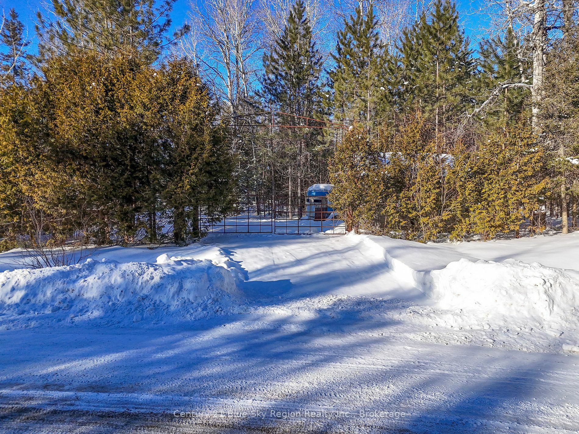 Photo de la propriété:  561 McDonald Rd  ON P0H 2N0 