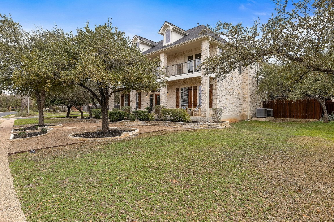 Property Photo:  10003 Brightling Lane  TX 78750 