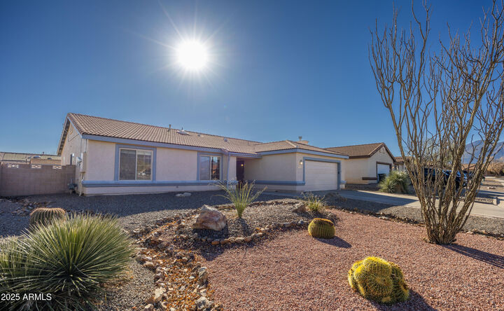Property Photo: 3859 Barahona Drive AZ 85650