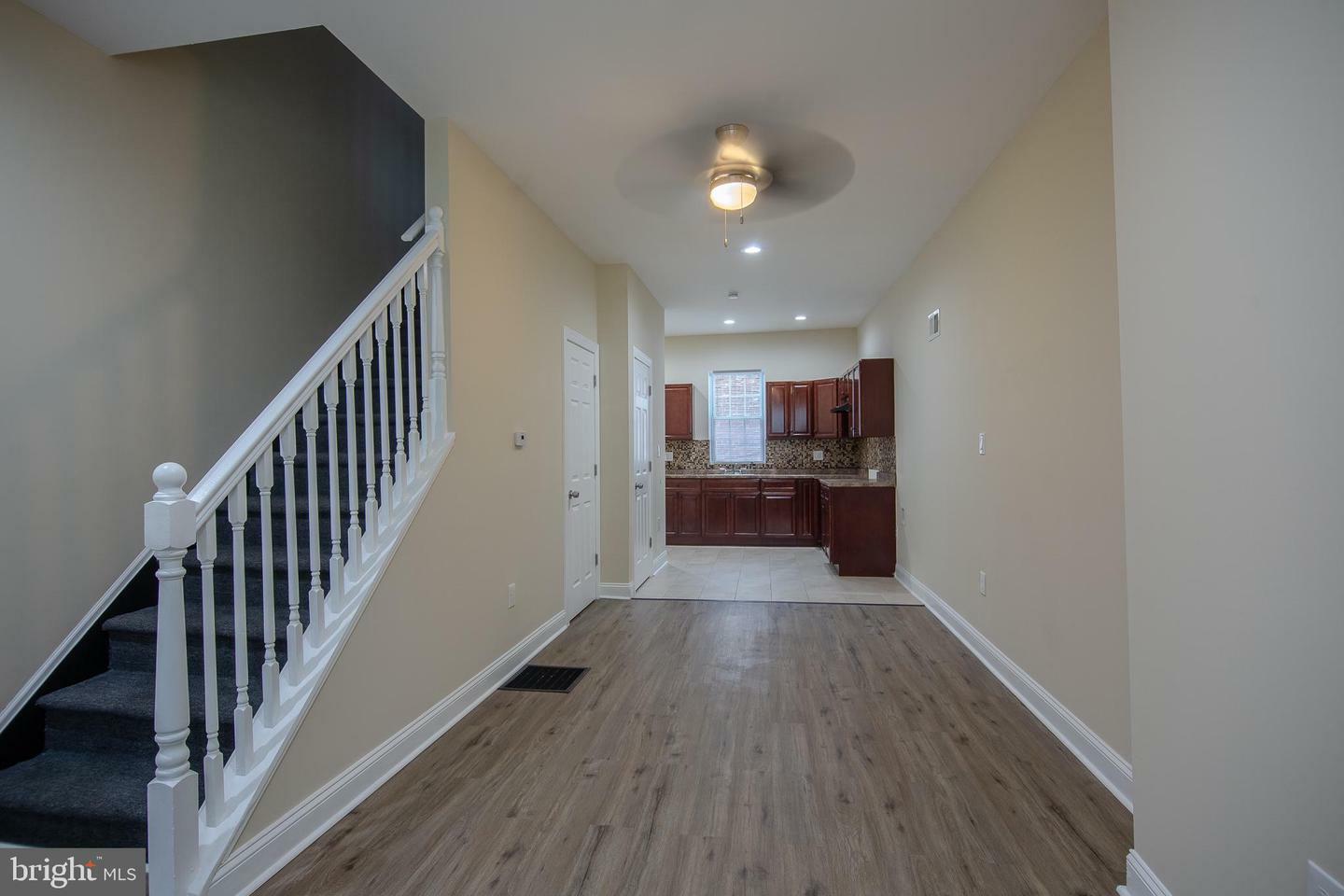 Property Photo:  1512 W York Street  PA 19132 