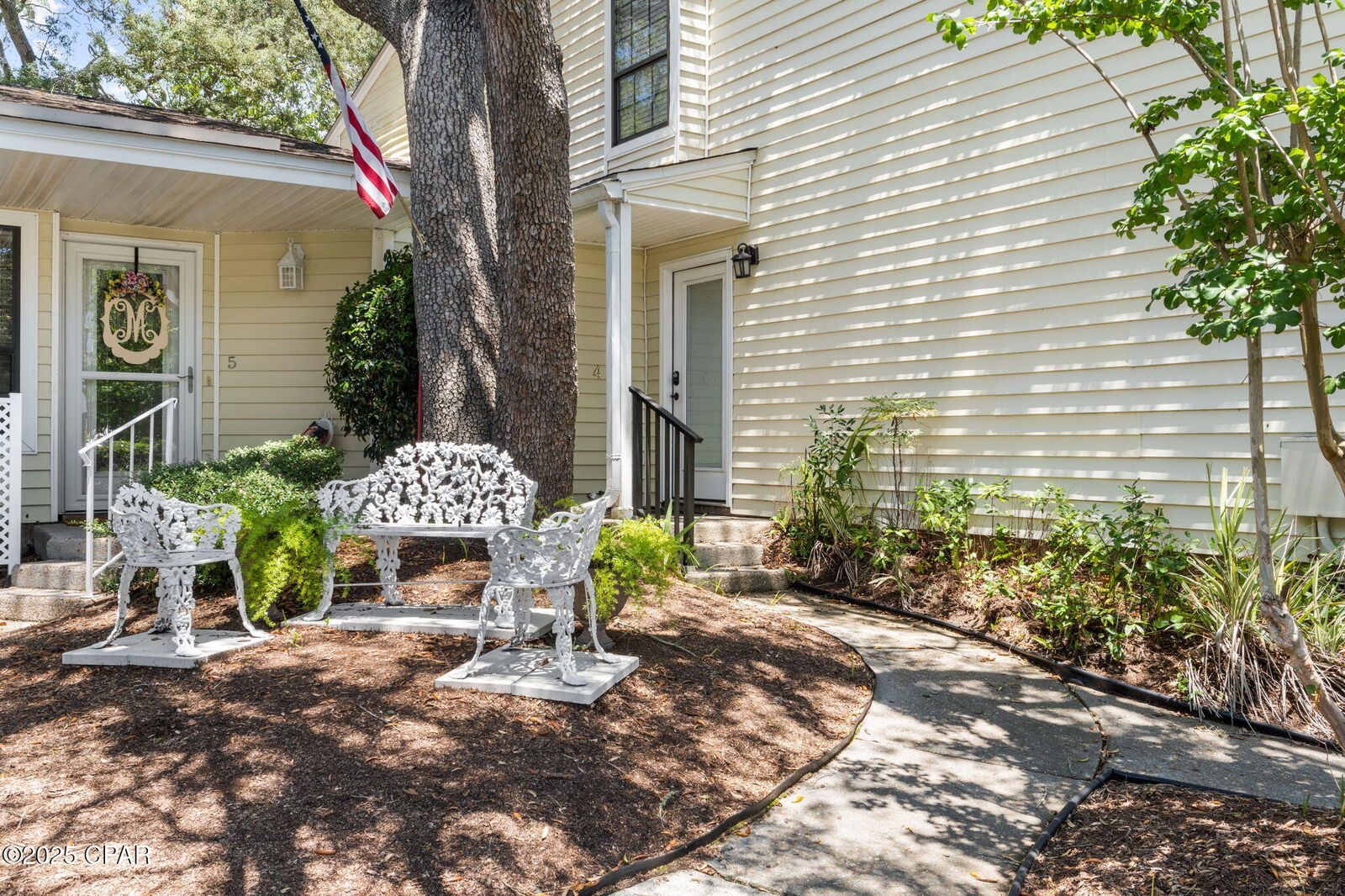 Property Photo: 2026 Baker Court 4 FL 32401