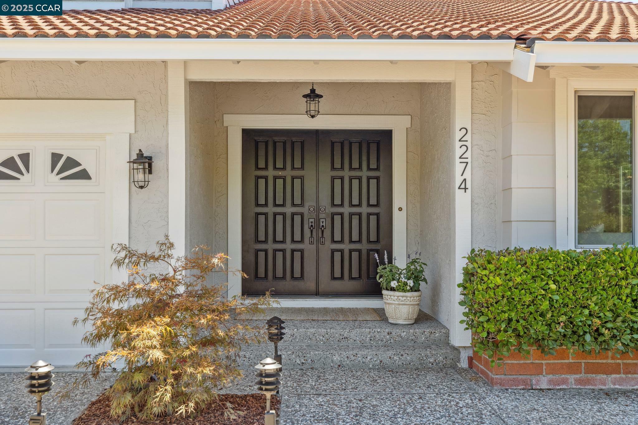 Property Photo:  2274 Dapplegray Lane  CA 94596 