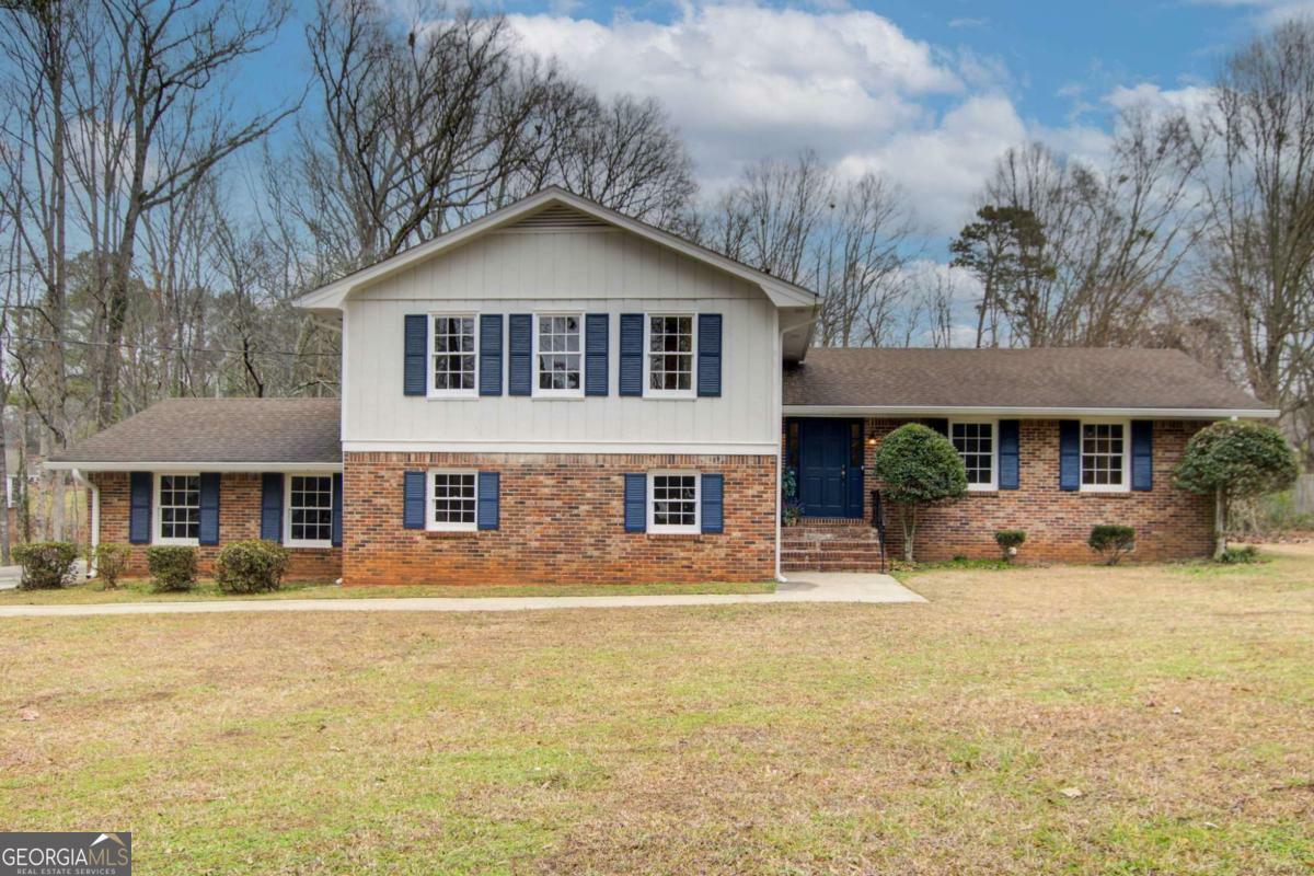 Property Photo:  2270 Old Concord Drive Drive SE  GA 30016 