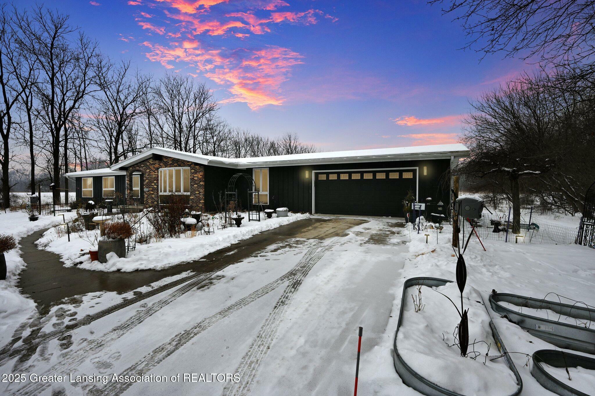 1615 Haslett Road  Williamston MI 48895 photo