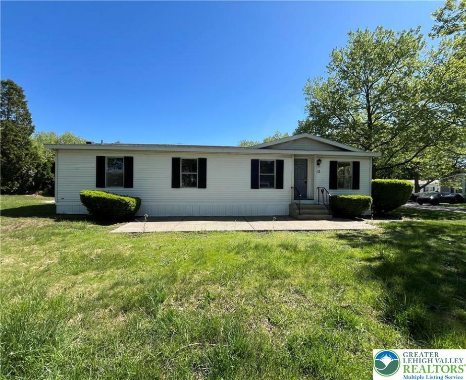 Property Photo: 12 Spruce Court PA 18014