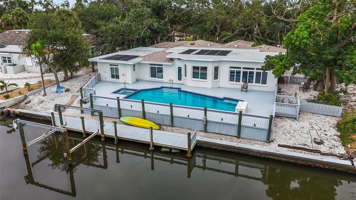 Property Photo: 951 Contento St. FL 34242