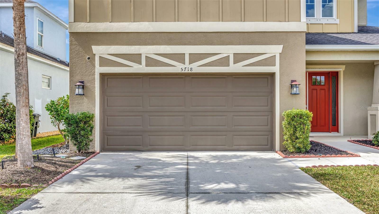 Property Photo:  5718 Westhaven Cove  FL 34203 