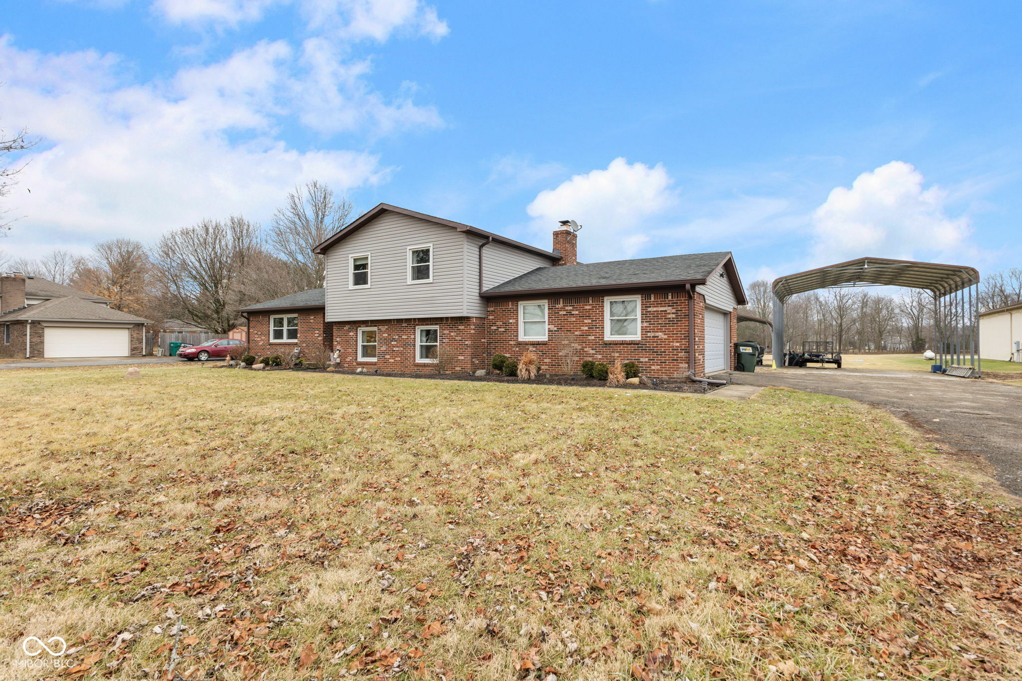 Property Photo:  6293 N County Road 250 E  IN 46167 