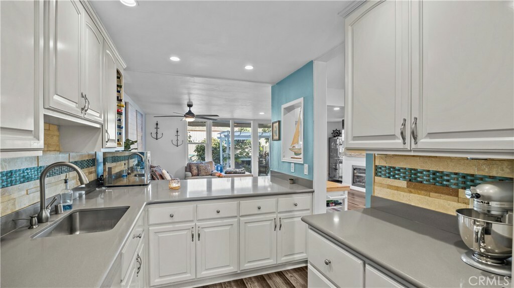 Property Photo: 16532 Harbour Lane CA 92649