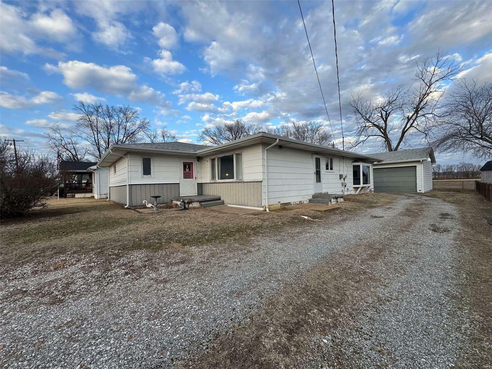 Property Photo:  3156 Sand Road  IL 62025 