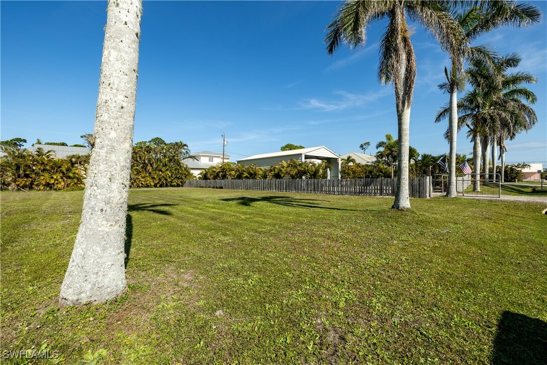 Property Photo:  7322 Pomegranate Drive  FL 33922 