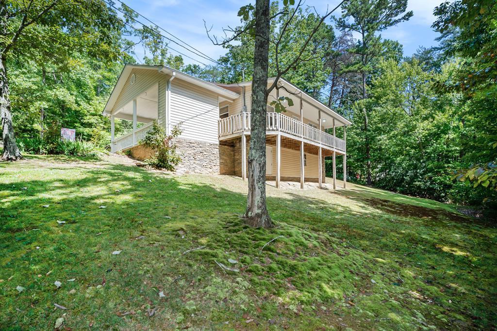 Property Photo:  1700 Greenfield Road  GA 30536 