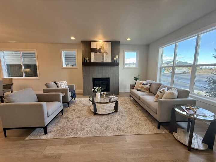 Property Photo:  21841 SE Stromboli Court Lot 96  OR 97702 