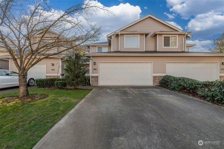 Property Photo: 10700 SE 260th Street H103 WA 98030