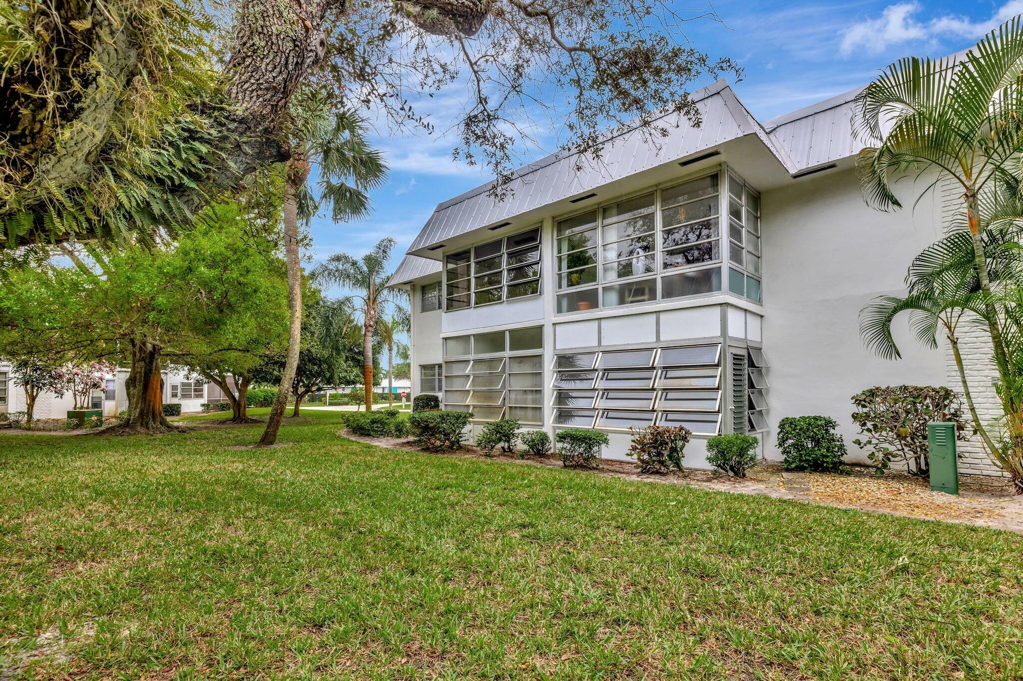 Property Photo:  2929 SE Ocean Blvd 107-6  FL 34996 