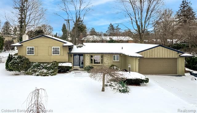 Property Photo: 6717 Cathedral Drive MI 48301