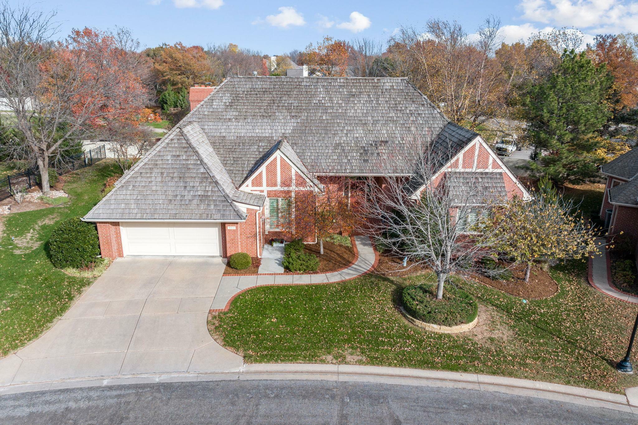 Property Photo: 9214 E Killarney KS 67206