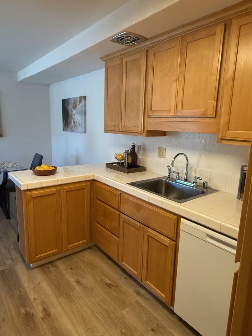 Property Photo:  1750 Halford Avenue 101  CA 95051 