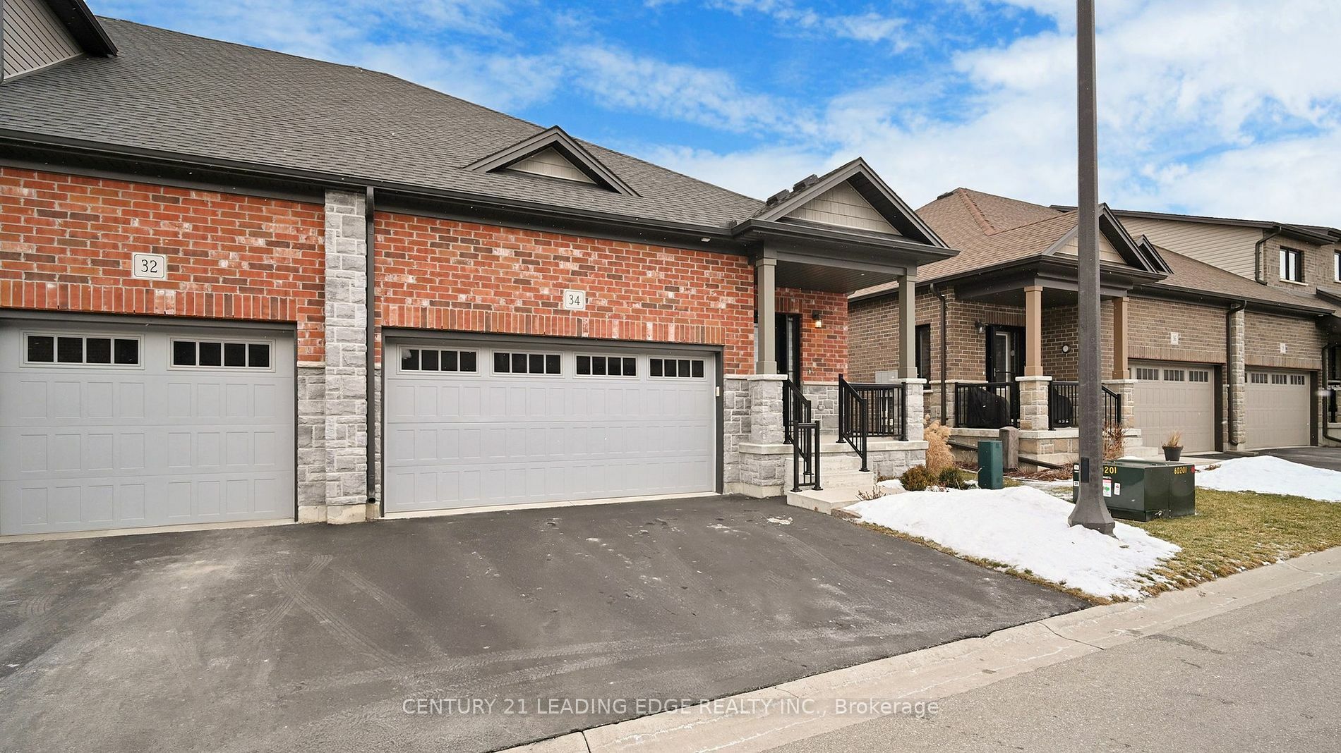 Photo de la propriété:  34 Serviceberry Lane  ON N3Y 0E5 