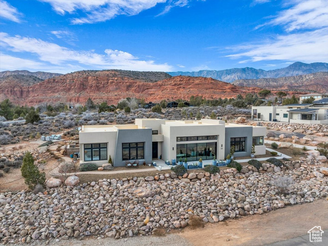 Property Photo: 595 N High Desert Rd UT 84746