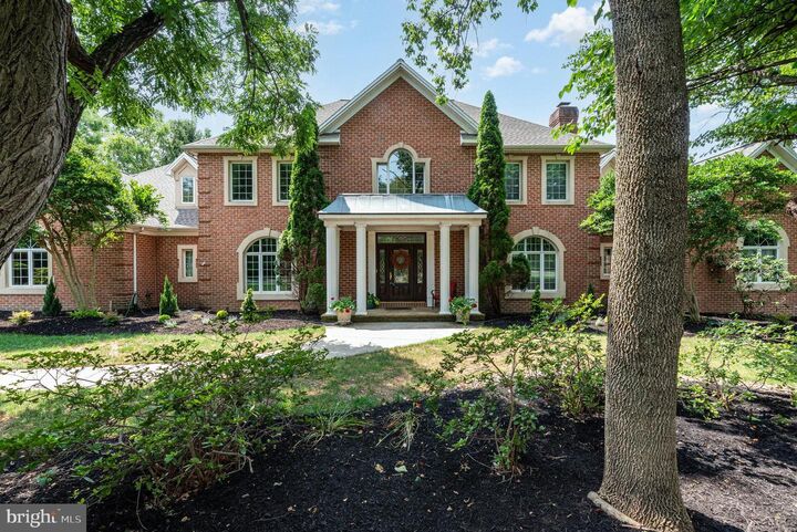 Property Photo: 10 Sand Pine Court PA 17050