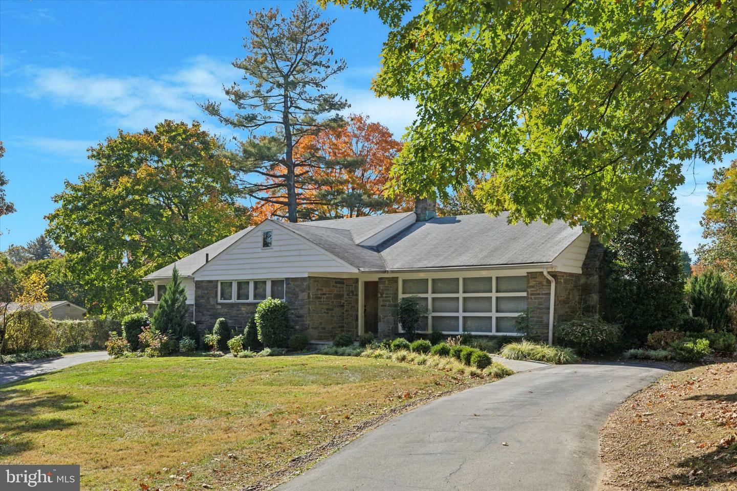 Property Photo:  426 Merion Road  PA 19066 