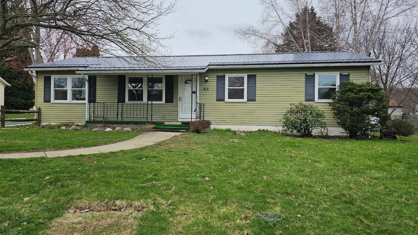 Property Photo: 9153 Ferndale Court PA 16417