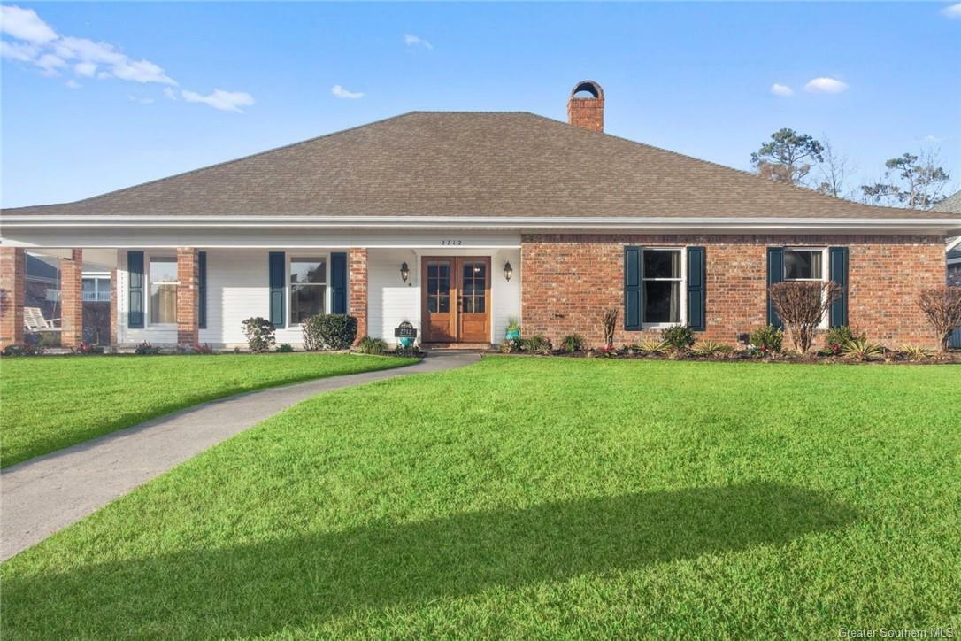 Property Photo:  2712 Bocage Lane  LA 70605 