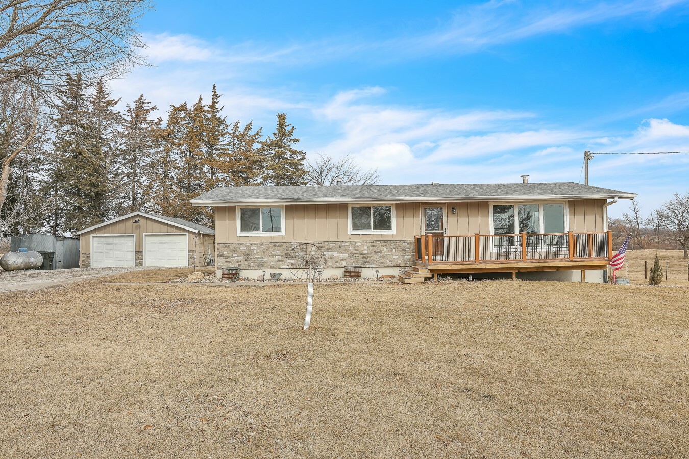 Property Photo:  1561 340th Street  IA 52553 