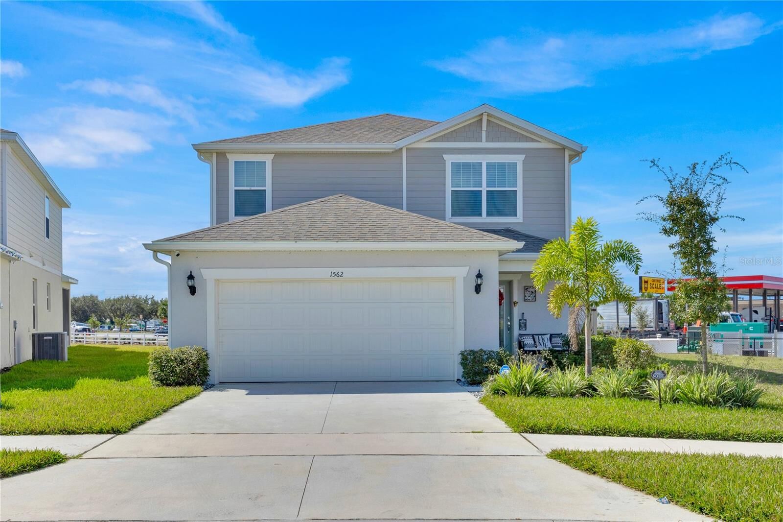 Property Photo:  1562 Delightful Drive  FL 33896 