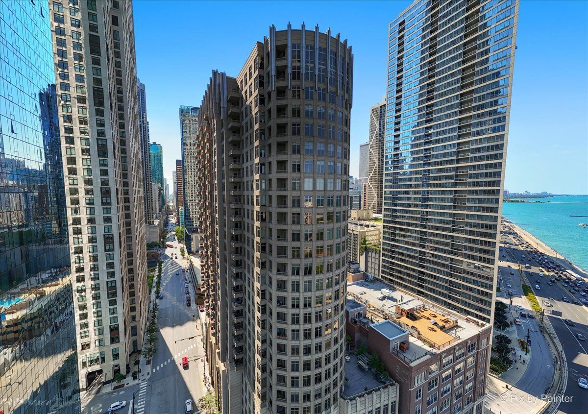 Property Photo:  530 N Lake Shore Drive 2607  IL 60611 