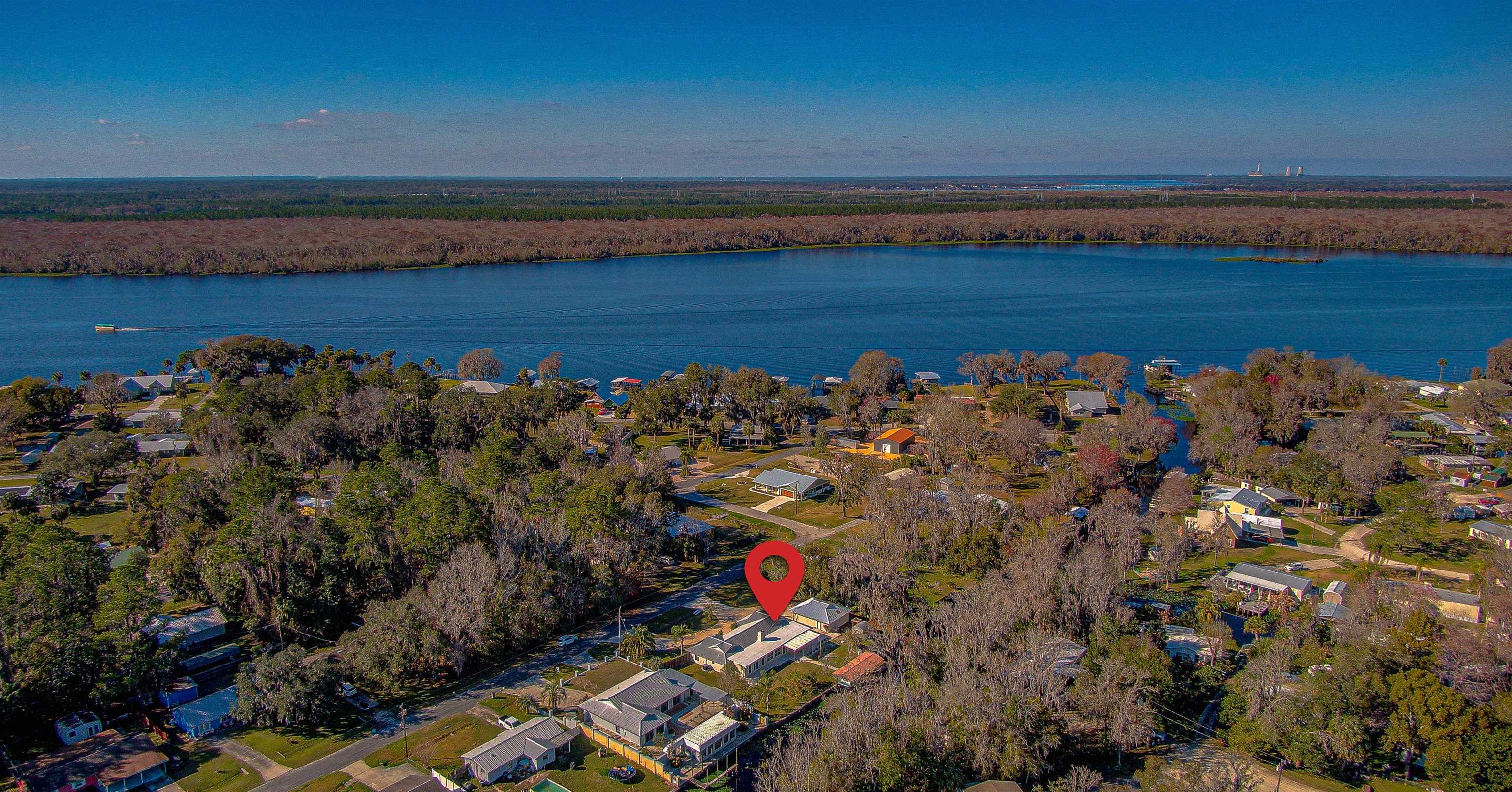 Property Photo:  151 Park Dr  FL 32189 