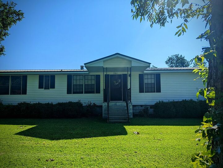 Property Photo: 391 S Brown Avenue GA 31790