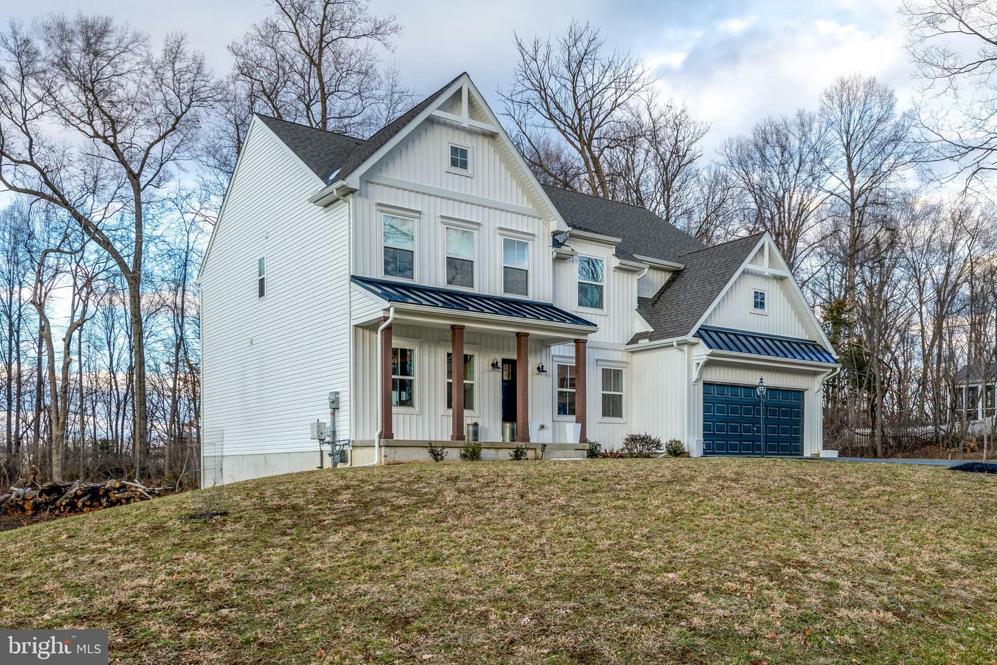 Property Photo:  87 Chestnut Run  PA 17022 