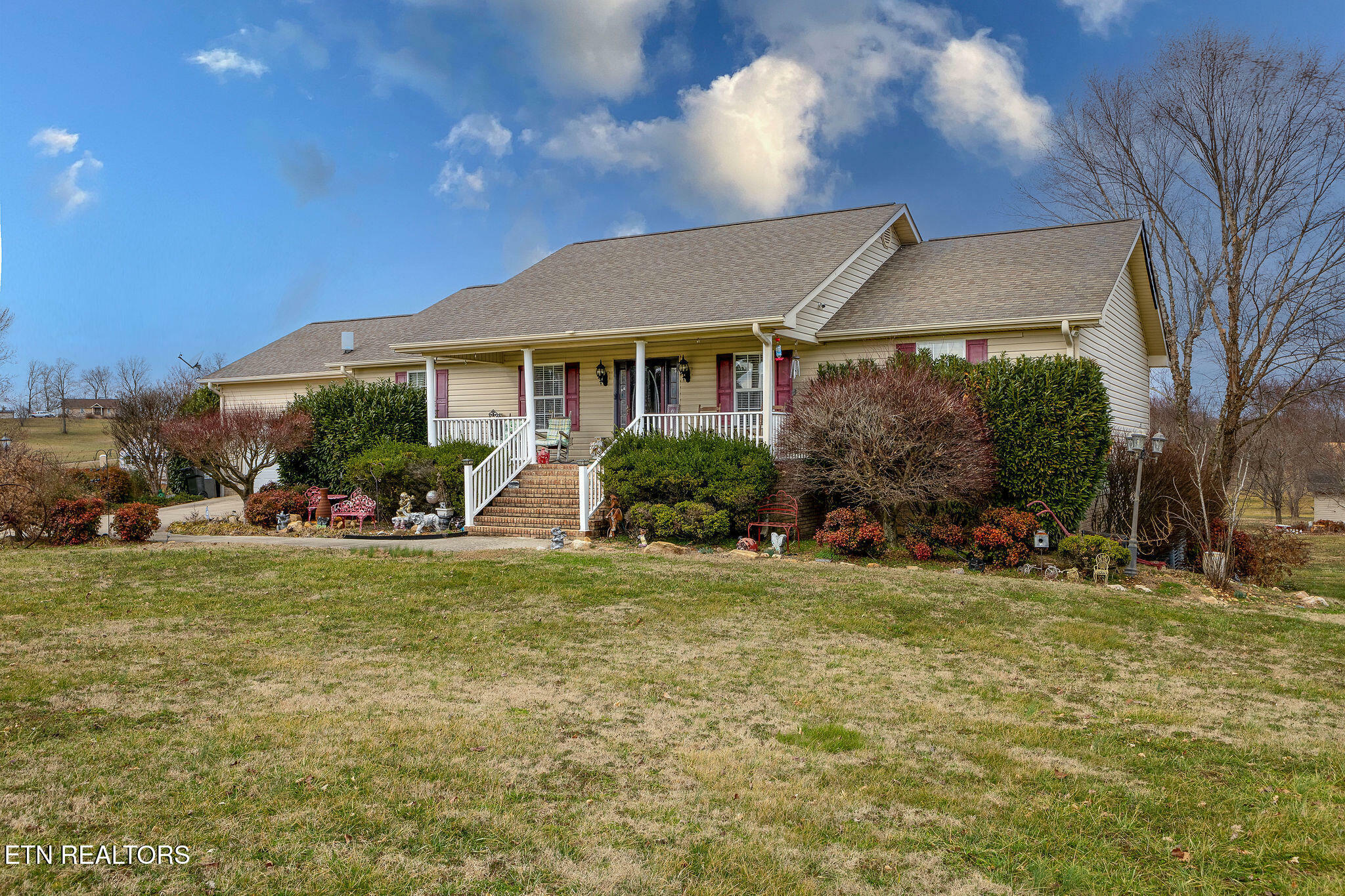 Property Photo:  445 County Road 788 Rd  TN 37331 