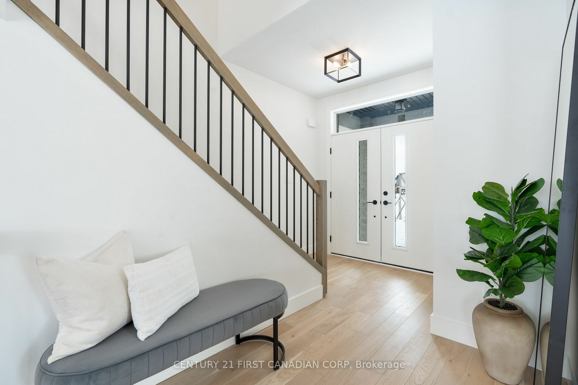 Photo de la propriété:  2234 Southport Cres  ON N6M 0H9 