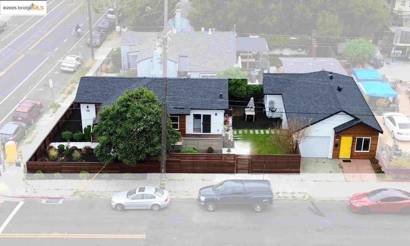 Property Photo:  1026 43rd St  CA 94608 