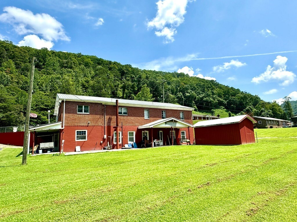 Property Photo: 8737 Millard Highway KY 41501