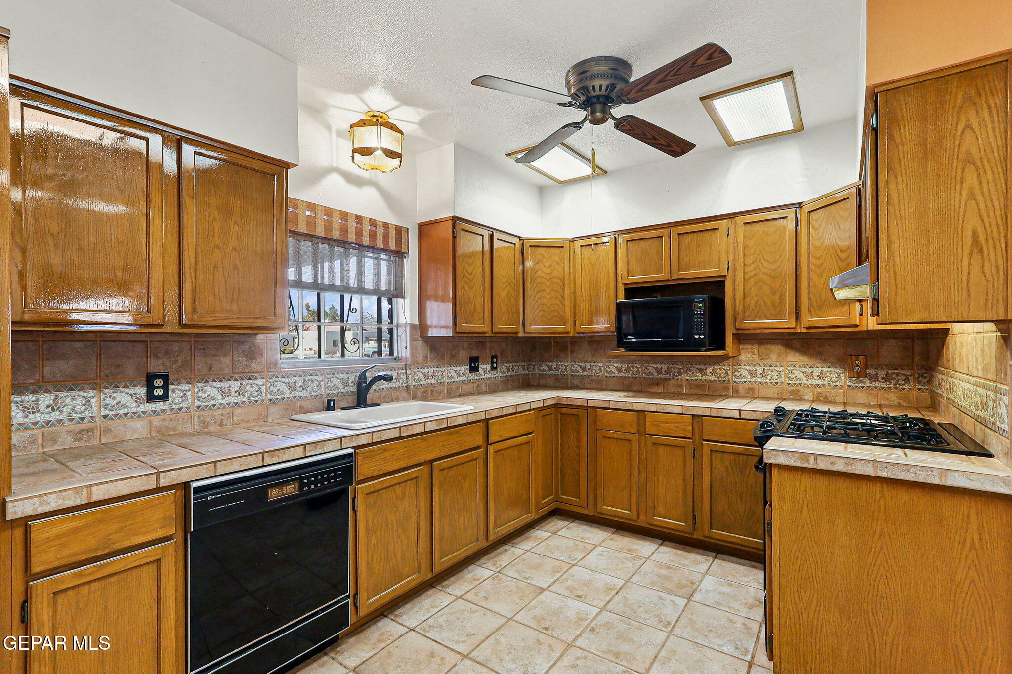 Property Photo:  432 Kingswood Drive  TX 79932 