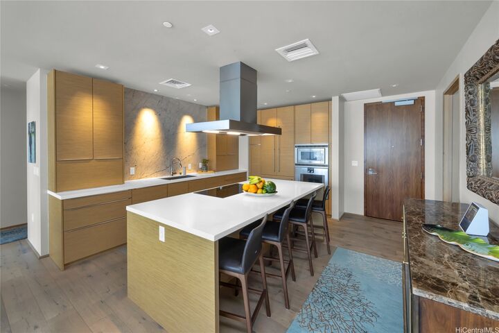 Property Photo:  888 Kapiolani Boulevard Ph4501  HI 96813 