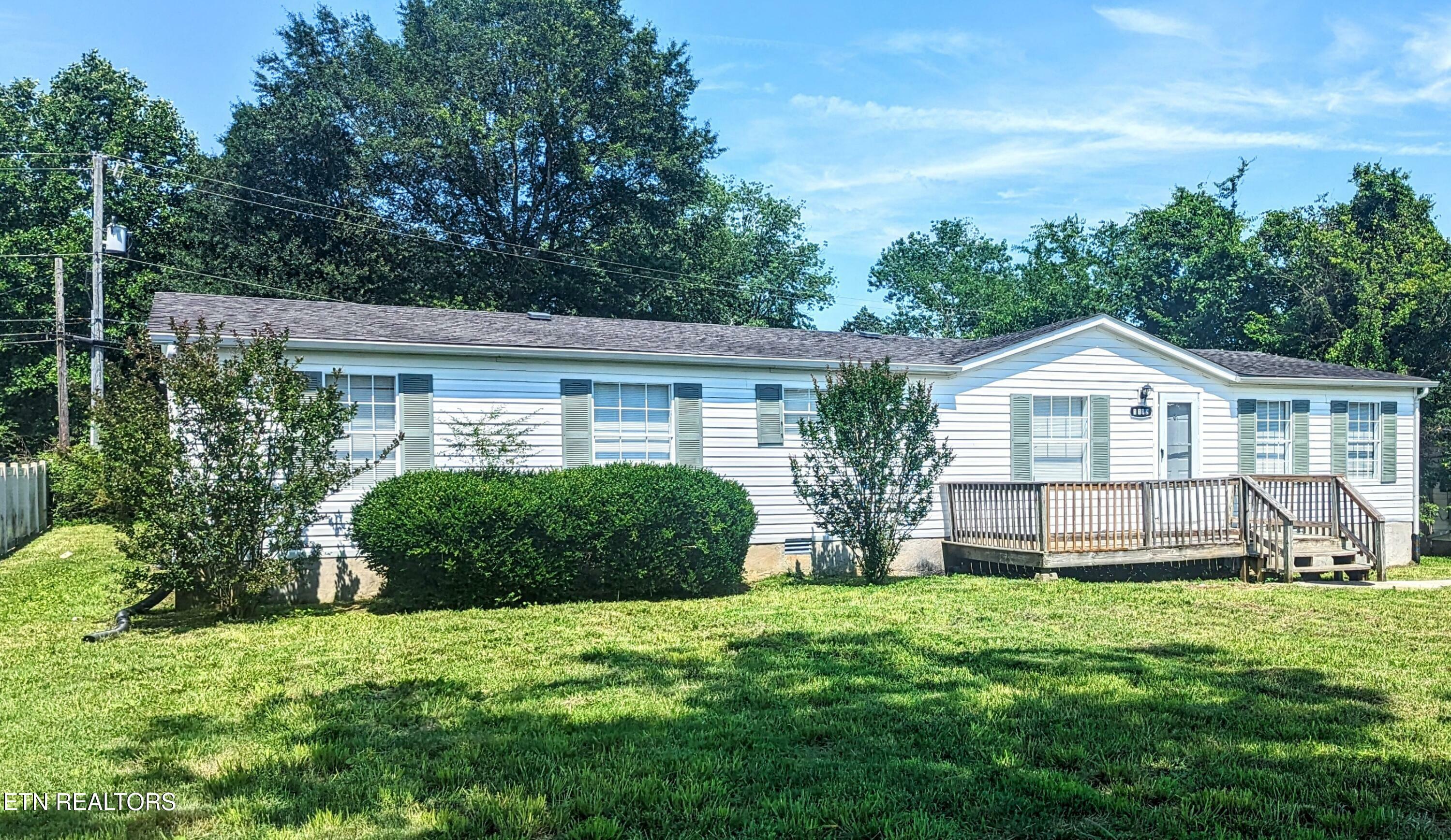 Property Photo: 1112 Level Drive TN 37801