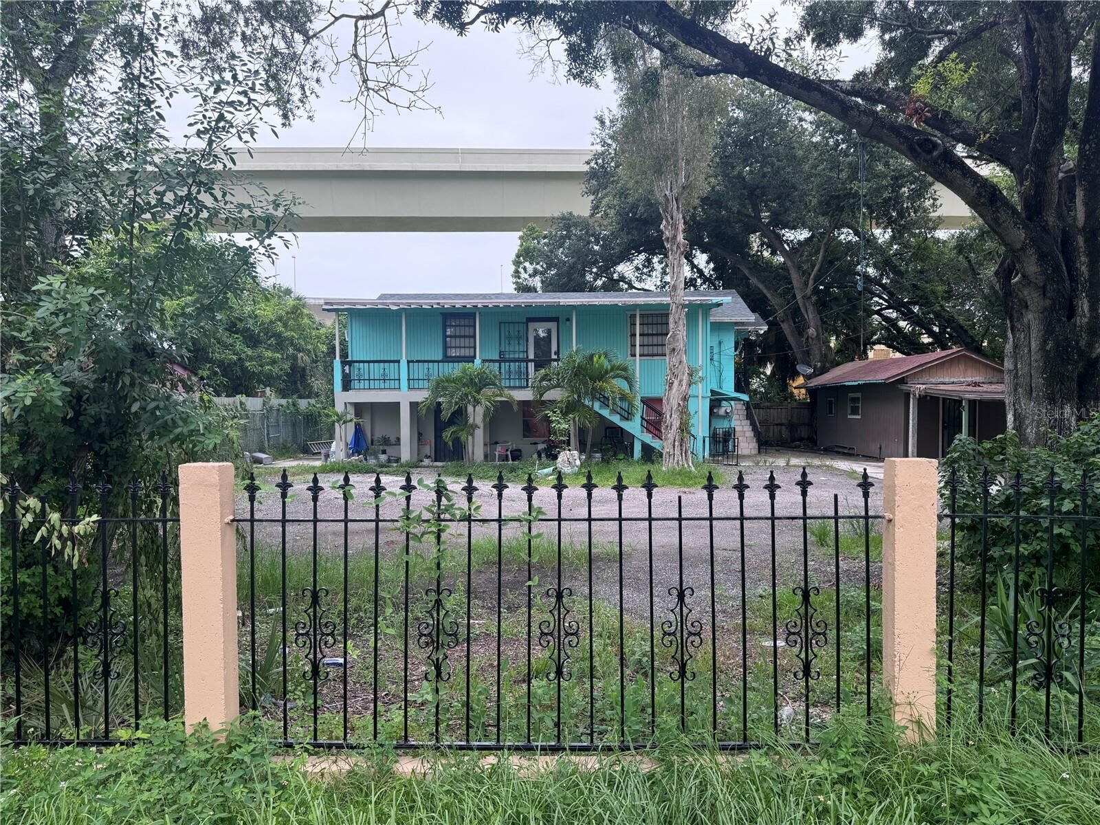 Property Photo: 2620 Durham Street FL 33605