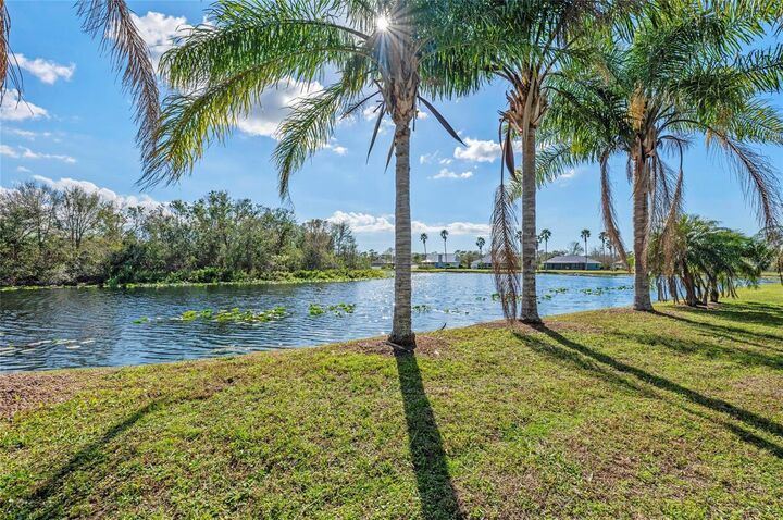 Property Photo: 14730 1st Avenue E FL 34212