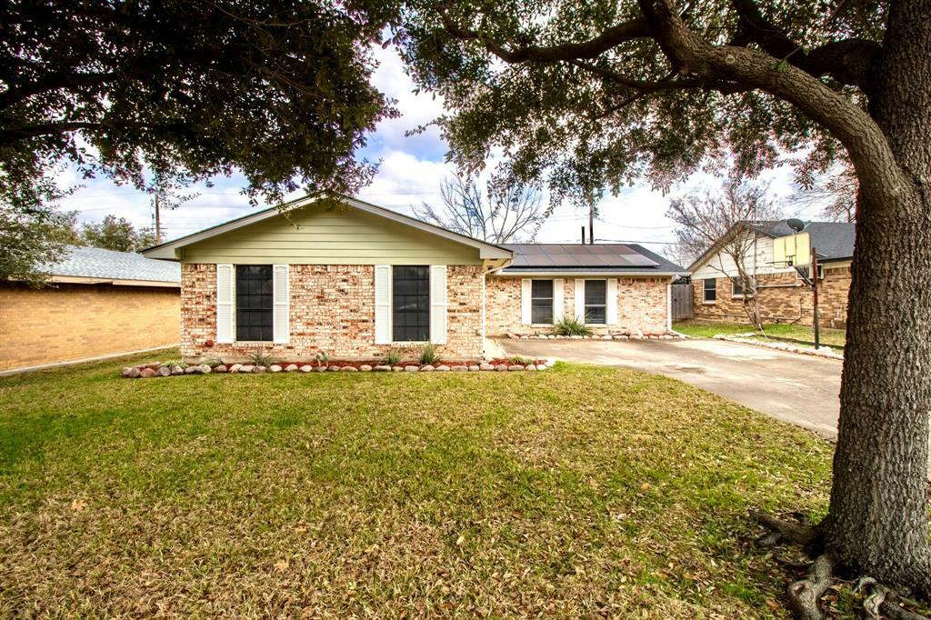 Property Photo:  1532 Valley Trail  TX 75149 