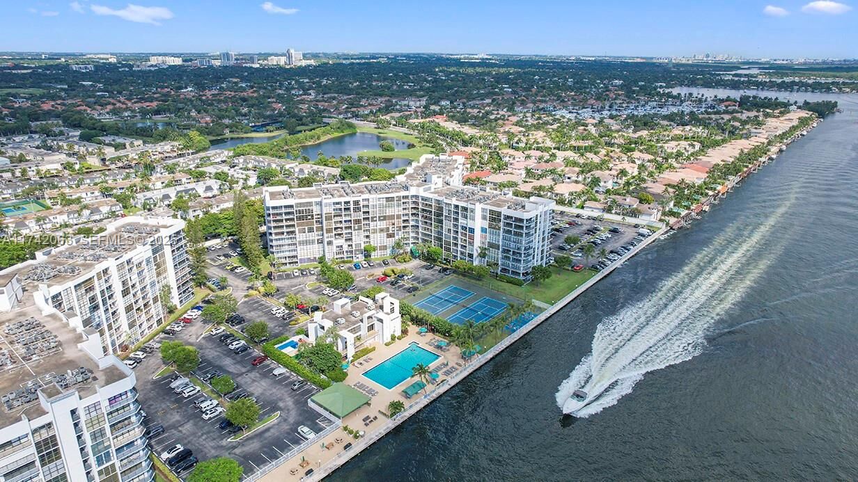 Property Photo:  800 Parkview Dr 909  FL 33009 