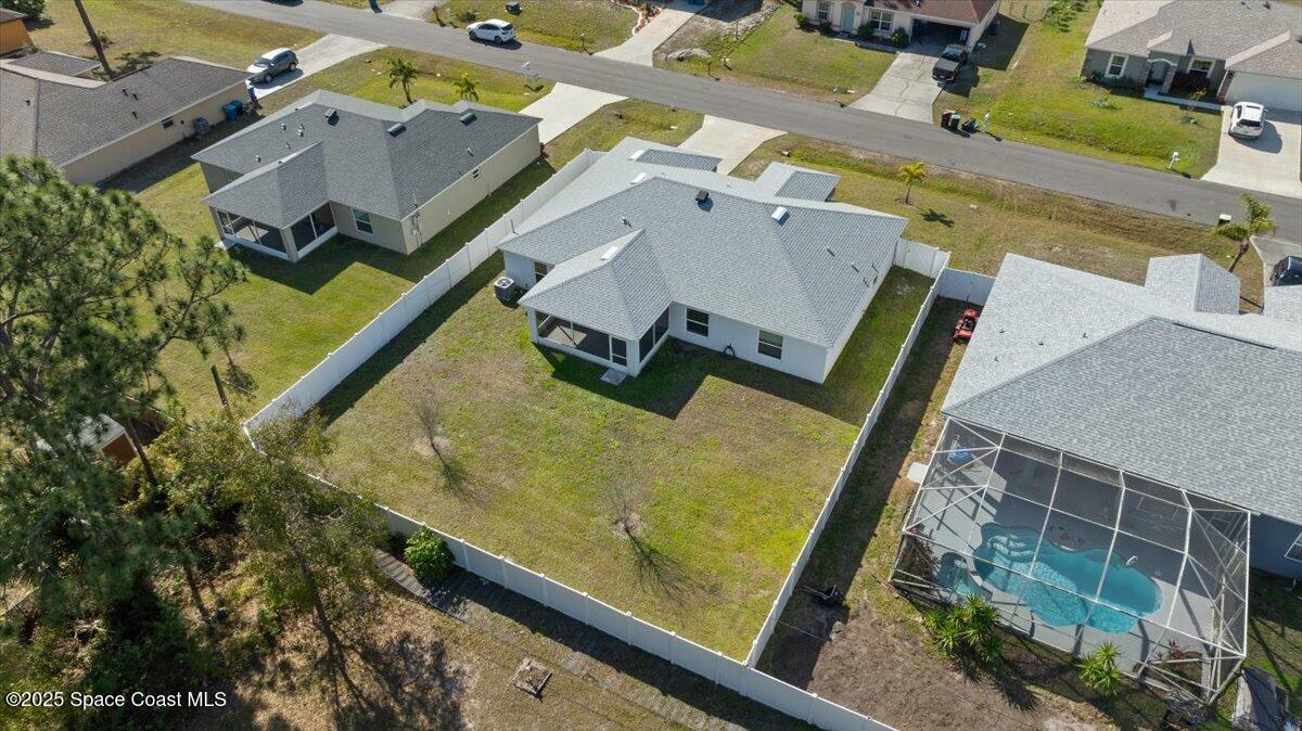 Property Photo:  241 Mardi Gras Avenue NW  FL 32907 